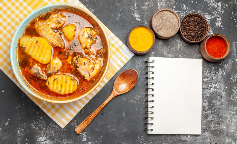 HOW TO COOK PEPPER SOUP | NIGERIAN CHICKEN PEPPER SOUP